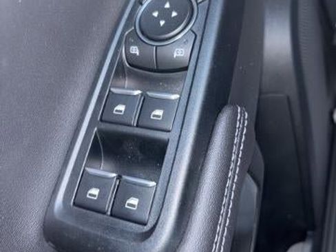 New 2025 Ford Ranger Lariat w/ FX4 Off-Road Package image 16