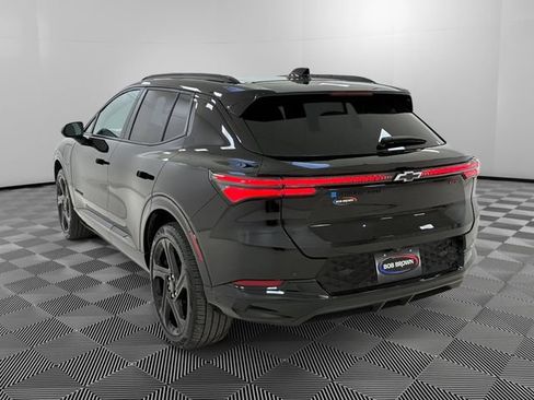 Certified 2024 Chevrolet Equinox EV RS AWD/4WD image 3