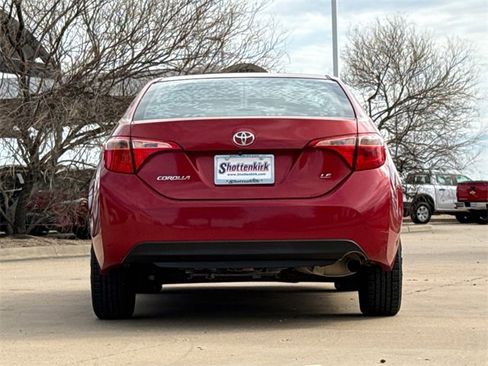 Used 2019 Toyota Corolla LE image 7