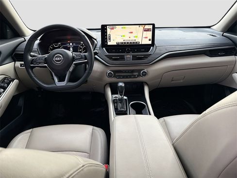 Used 2024 Nissan Altima 2.5 SL image 24