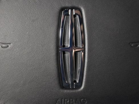 New 2026 Lincoln Navigator L Black Label AWD/4WD image 33