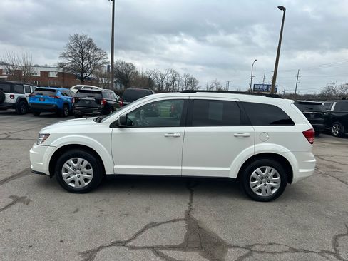 Used 2018 Dodge Journey SE w/ Connectivity Group image 6