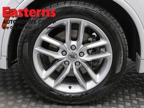 Used 2024 Dodge Durango GT RWD image 33