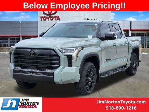 New 2026 Toyota Tundra Limited AWD/4WD image 3
