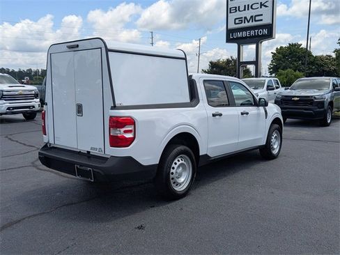 Used 2023 Ford Maverick XL image 3