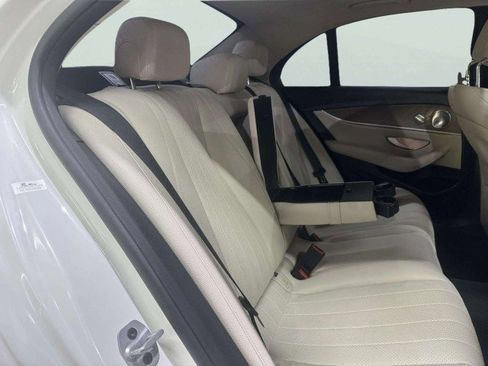 Used 2021 Mercedes-Benz E 350 Sedan image 37