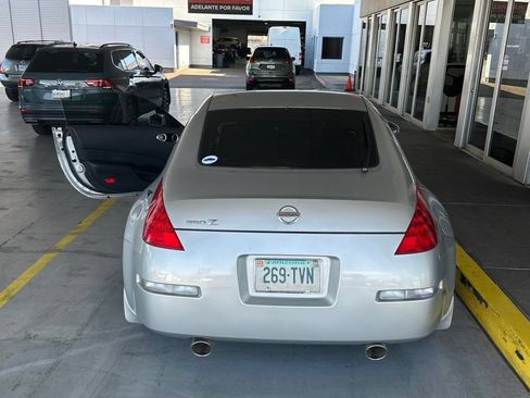 Used 2006 Nissan 350Z Touring w/ (N93) Cargo Convenience Pkg RWD image 5