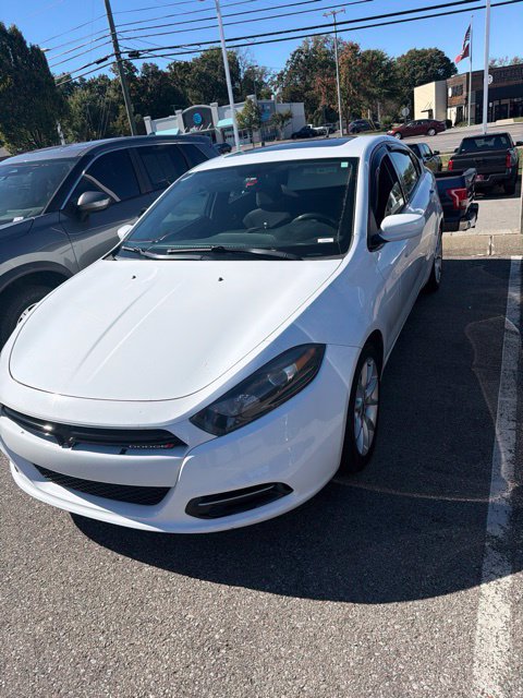 Used 2014 Dodge Dart SXT w/ Sun/Sound Group FWD image 1