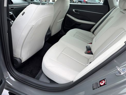 Used 2023 Hyundai Sonata SEL image 20