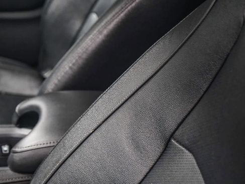 Used 2021 Honda HR-V EX-L image 19