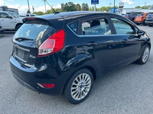 Used 2016 Ford Fiesta Titanium FWD image 5