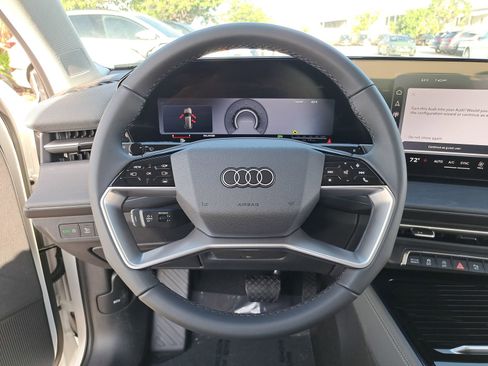 New 2026 Audi Q3 quattro 2.0T AWD/4WD image 19