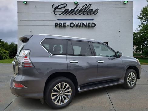 Used 2021 Lexus GX 460 Luxury w/ Off Road Package AWD/4WD image 3