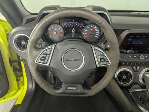 Used 2020 Chevrolet Camaro ZL1 RWD image 25