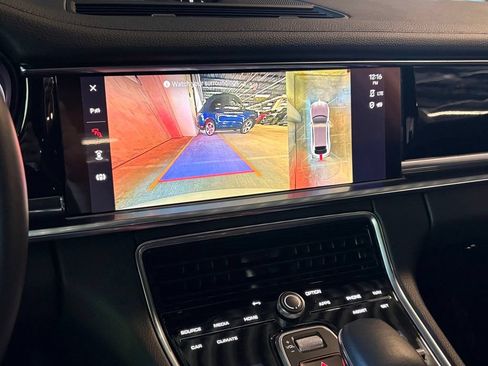 Used 2023 Porsche Panamera 4S AWD/4WD image 30