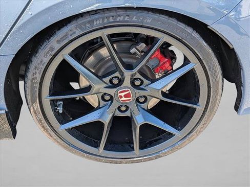 Used 2024 Honda Civic Type R image 15