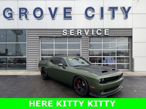 Used 2019 Dodge Challenger SRT Hellcat w/ Plus Package image 1