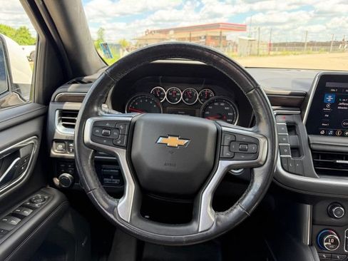 Used 2021 Chevrolet Tahoe LT w/ LT Signature Package AWD/4WD image 13