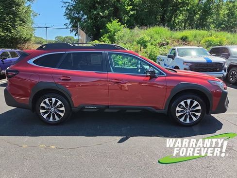 Certified 2025 Subaru Outback Limited AWD/4WD image 8
