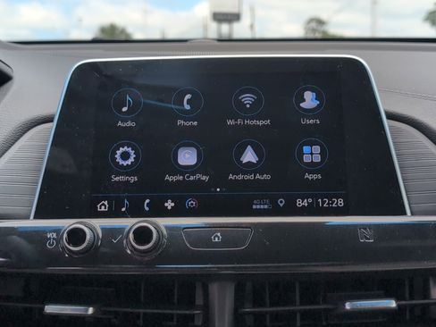 Used 2020 Cadillac XT4 Premium Luxury FWD image 18