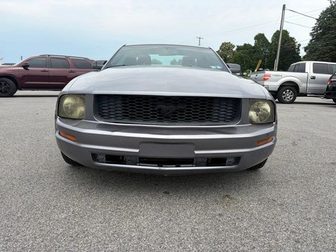 Used 2006 Ford Mustang Coupe RWD image 5