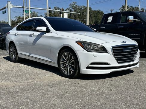 Used 2015 Hyundai Genesis 3.8 w/ Option Group 03 image 18