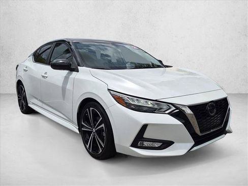 Used 2021 Nissan Sentra SR FWD image 3