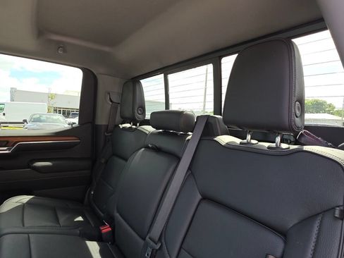 Used 2023 GMC Sierra 1500 Denali w/ Denali Reserve Package RWD image 17