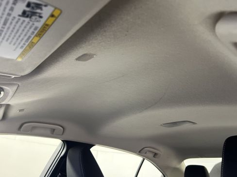 Used 2025 Toyota Corolla LE image 22