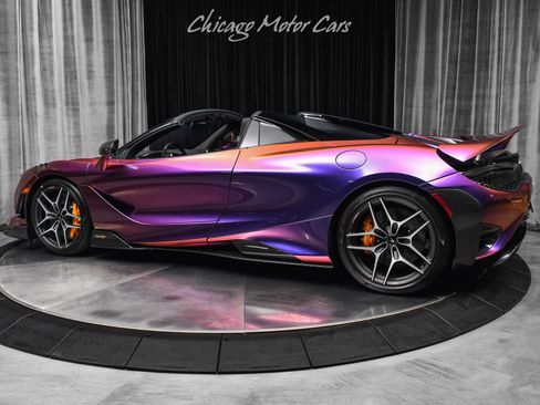 Used 2022 McLaren 765LT RWD image 3