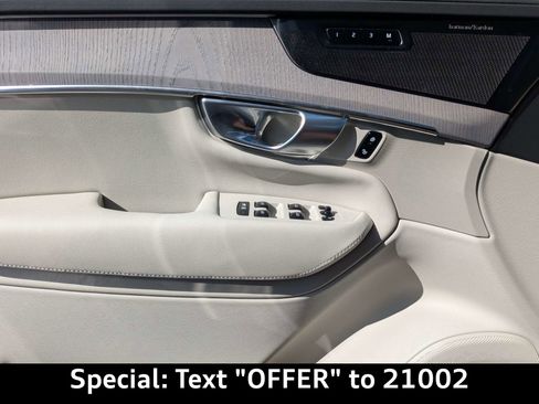 Used 2026 Volvo XC90 B6 Ultra w/ Protection Package AWD/4WD image 29