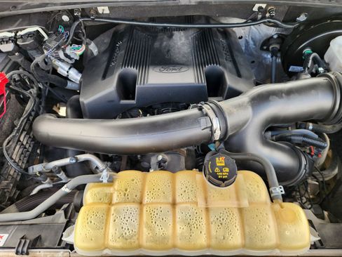 Used 2019 Ford F150 XLT w/ Equipment Group 302A Luxury image 30