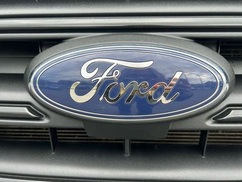 Used 2020 Ford Transit 250 Medium Roof RWD image 33