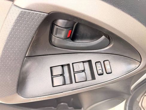 Used 2009 Toyota RAV4 Limited FWD image 13