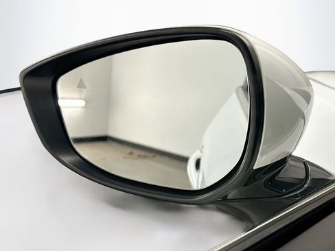 Used 2025 MAZDA CX-30 AWD 2.5 S w/ Preferred Package image 16