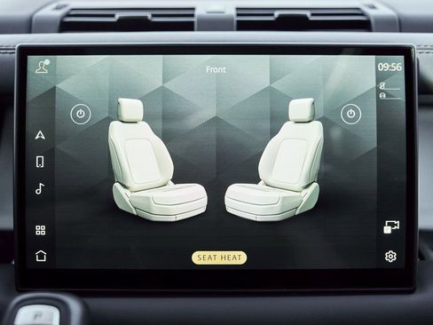 Used 2024 Land Rover Defender 110 SE image 82