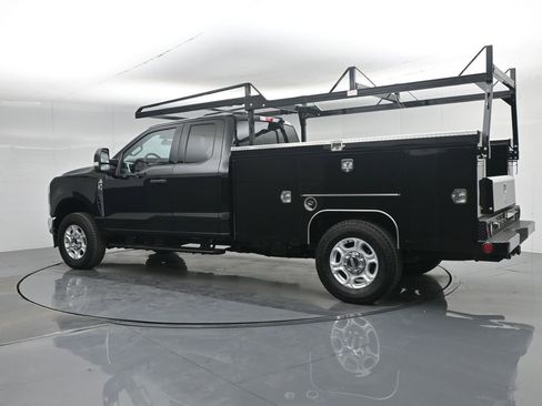 New 2026 Ford F350 XLT w/ FX4 Off-Road Package AWD/4WD image 5