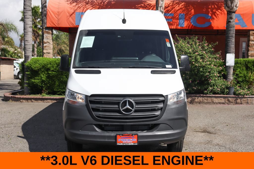 Used 2021 Mercedes-Benz Sprinter 3500 image 3
