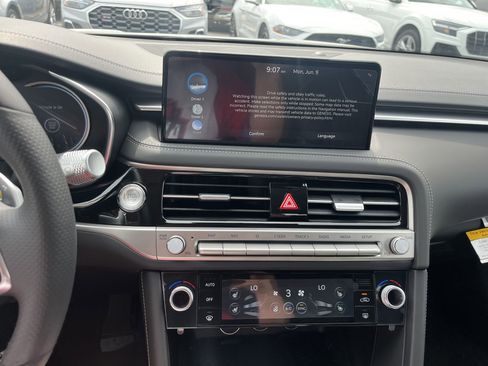 New 2026 Genesis G70 2.5T Prestige image 10