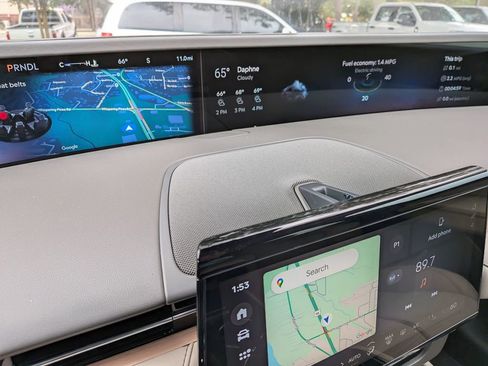 New 2025 Lincoln Nautilus Reserve AWD/4WD image 22