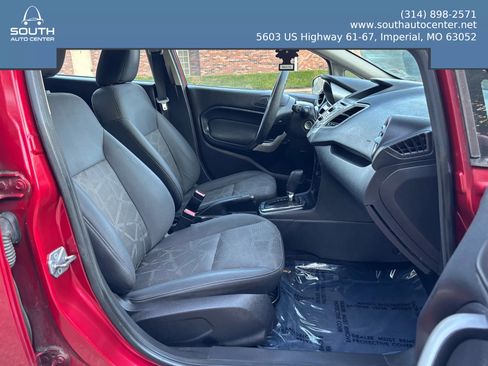 Used 2011 Ford Fiesta SE w/ 201A Rapid Spec Order Code image 12