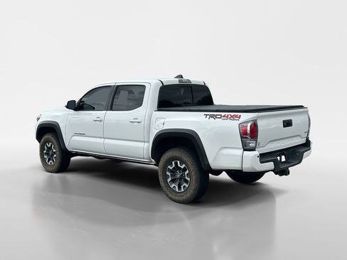 Used 2021 Toyota Tacoma TRD Off-Road w/ Technology Package AWD/4WD image 3