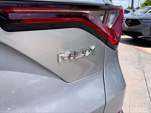 Used 2026 Acura MDX FWD w/ Technology Package image 10