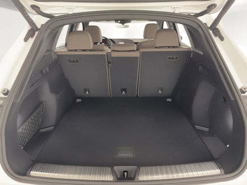 Certified 2025 Audi Q5 Premium w/ Premium Plus AWD/4WD image 13