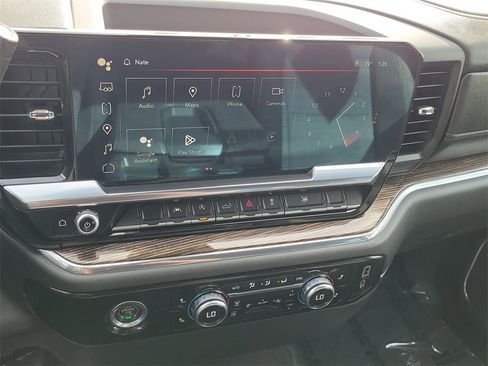 Used 2023 GMC Sierra 1500 Elevation image 13