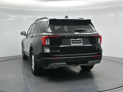 New 2026 Ford Explorer Active w/ Active Comfort Package image 28
