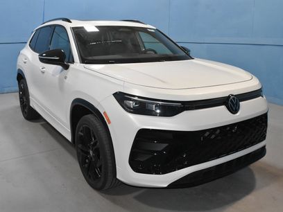 New 2026 Volkswagen Tiguan SE R-Line
