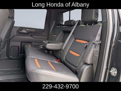 Used 2025 GMC Sierra 2500 AT4 w/ AT4 Premium Plus Package AWD/4WD image 18