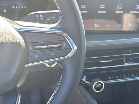 New 2026 Chevrolet Traverse LT w/ Enhanced Driving Package image 31