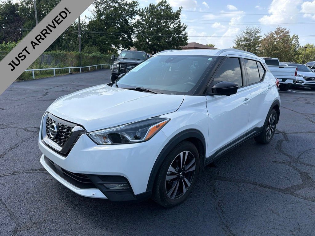 Certified 2020 Nissan Kicks SR w/ SR Premium Package FWD image 1